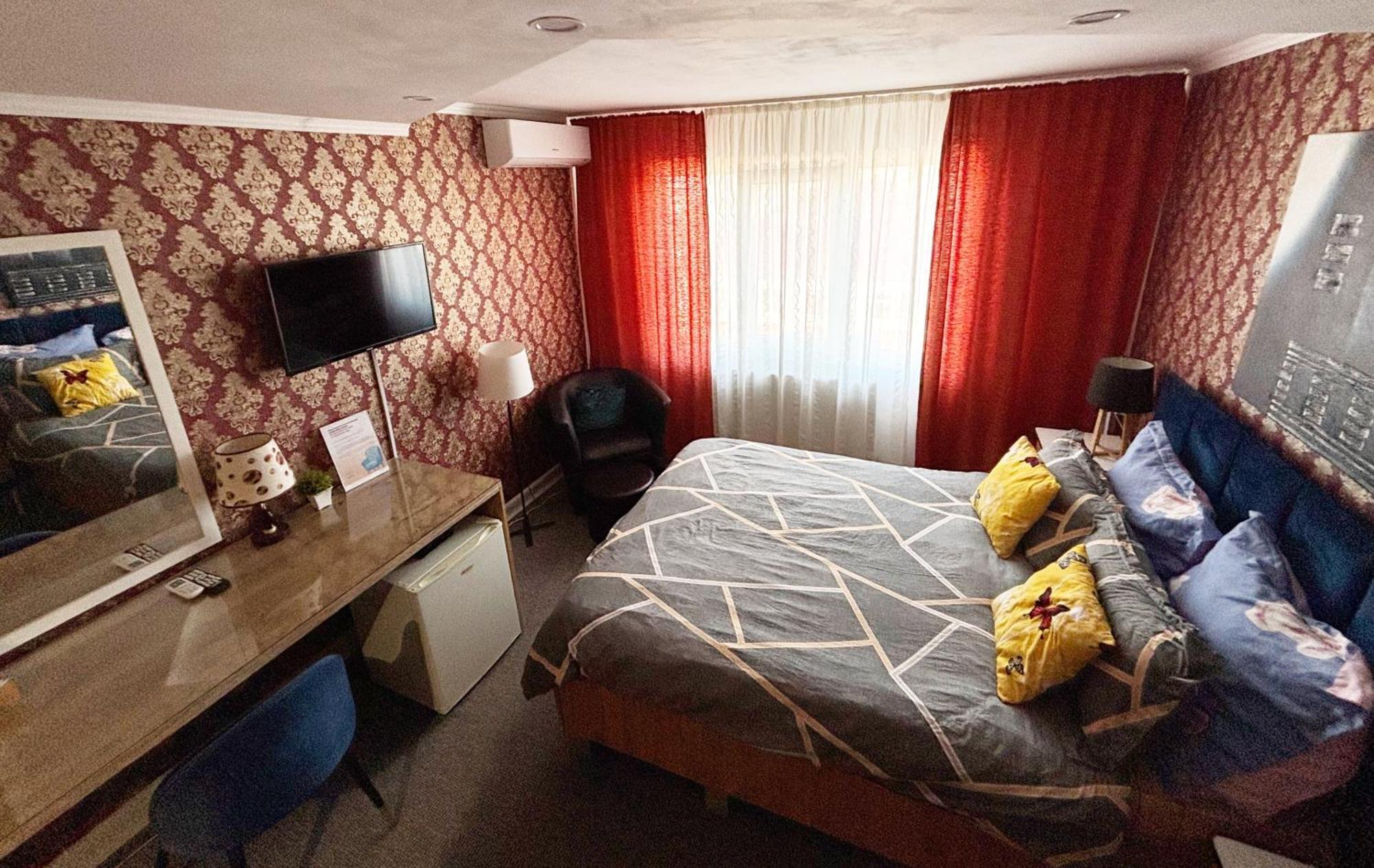 Garsoniera Panoramic Apartment Bacău Екстериор снимка